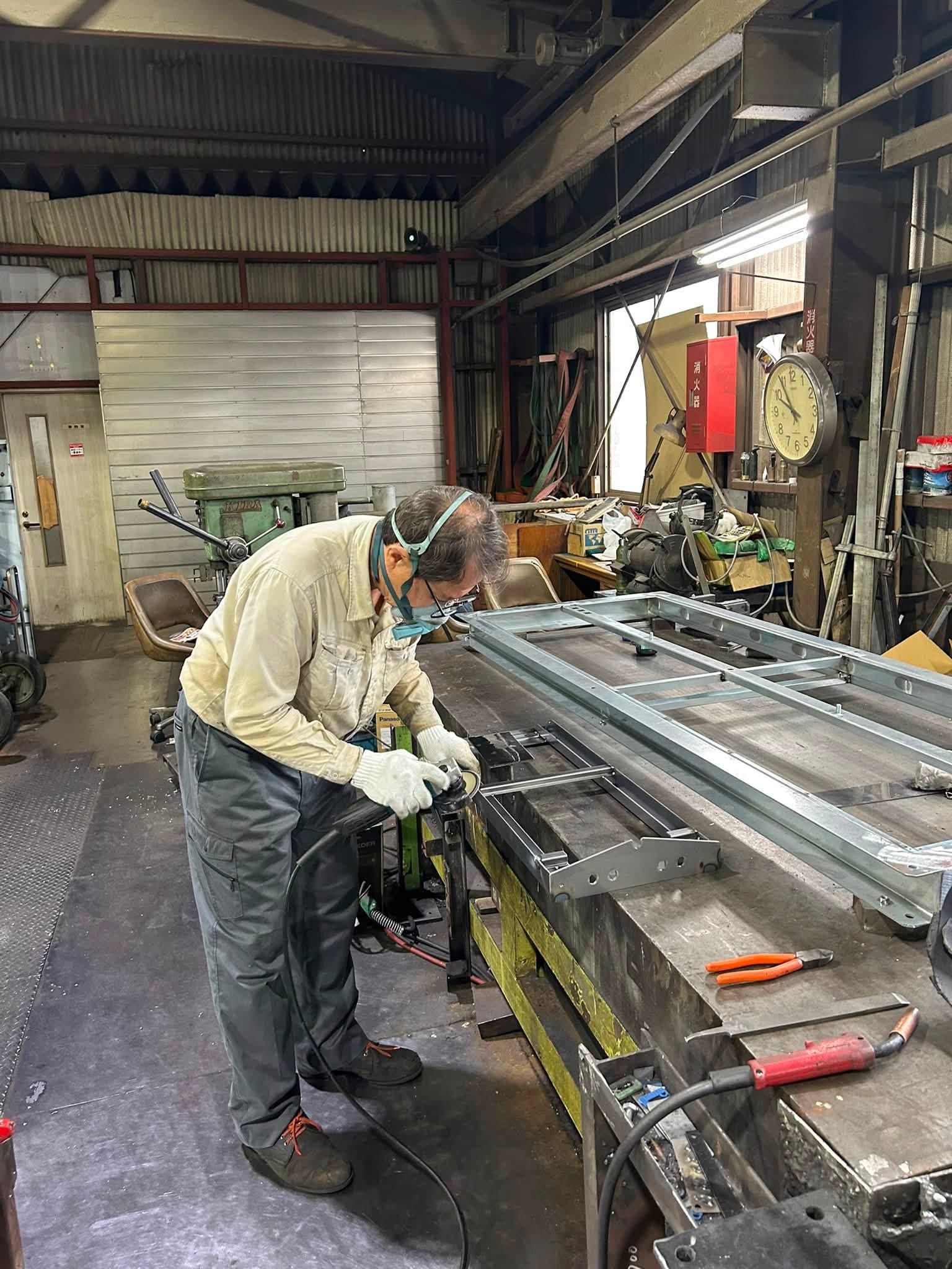 溶接後の表面仕上げ工程|品質にこだわった板金加工
